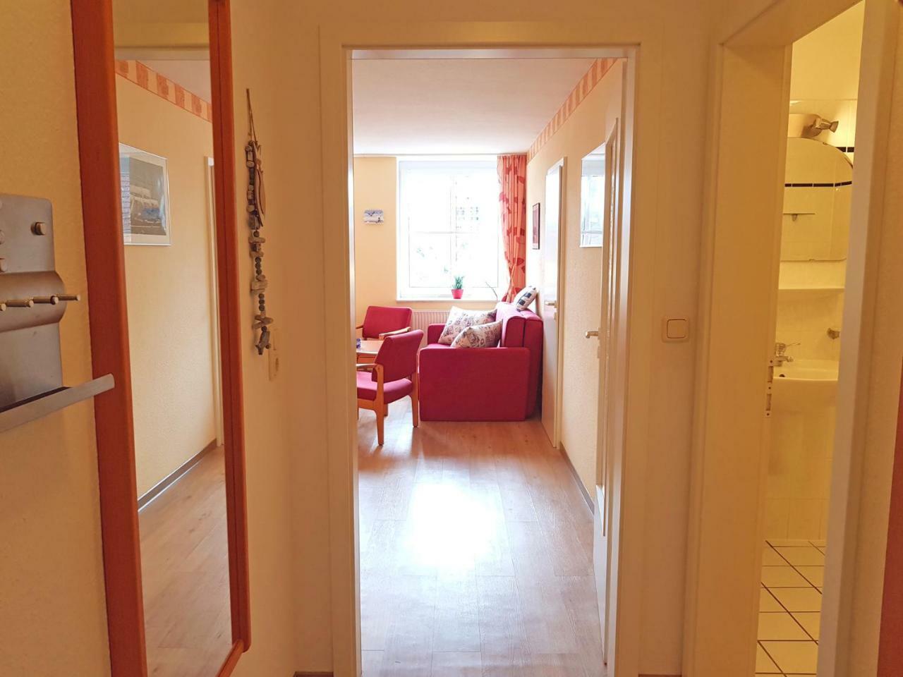 Apartment 8 Heiligenhafen Exteriör bild